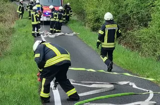 Diese Bilder von der Übung hat Jörg Goßmann von der Löschgruppe Delecke an Möhnereport geschickt